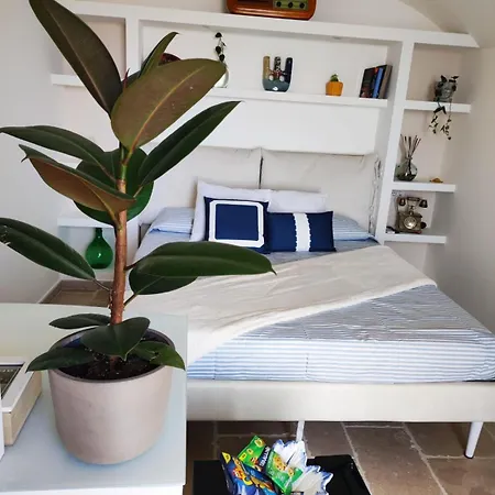 Nina La Torretta Bed & Breakfast